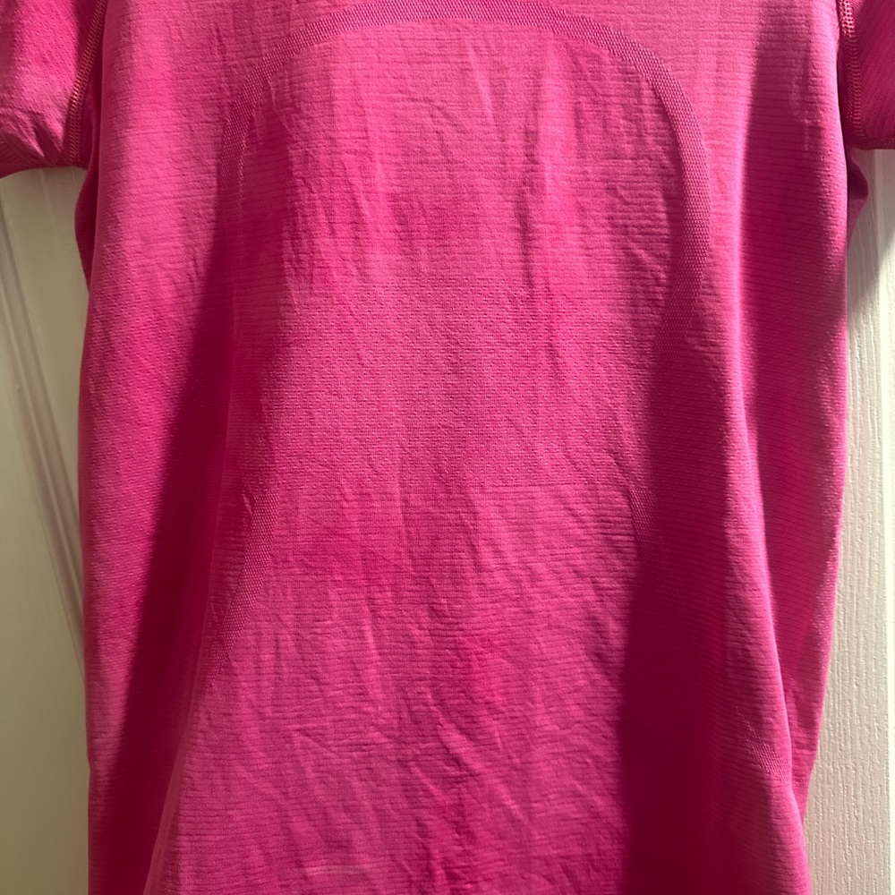 Lululemon swiftly tech Short Sleeve Top - Picture 3 of 6